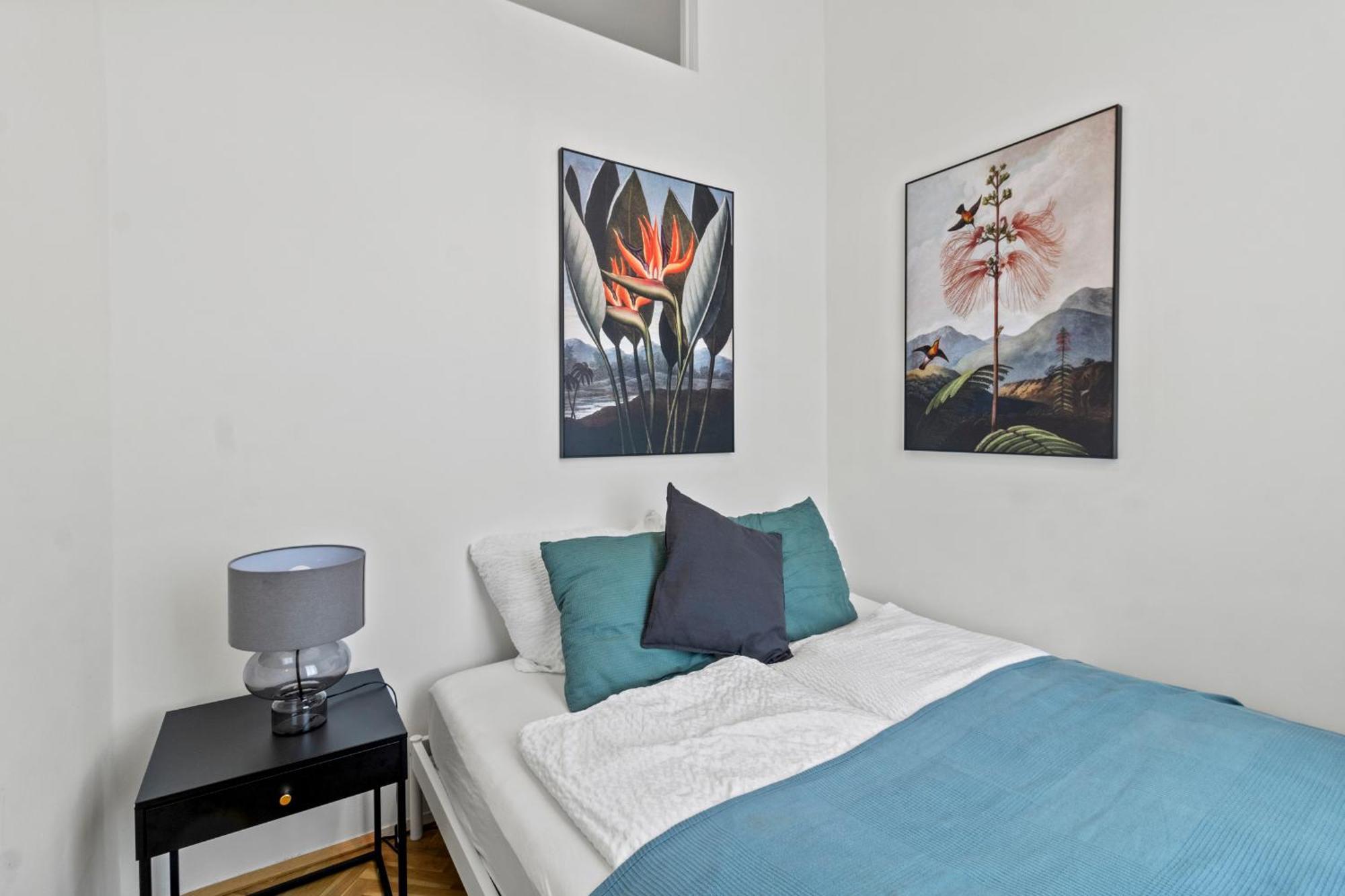 Balcony Apartment, 4 Min To U3 Zipperer Strasse Vienna Exterior photo