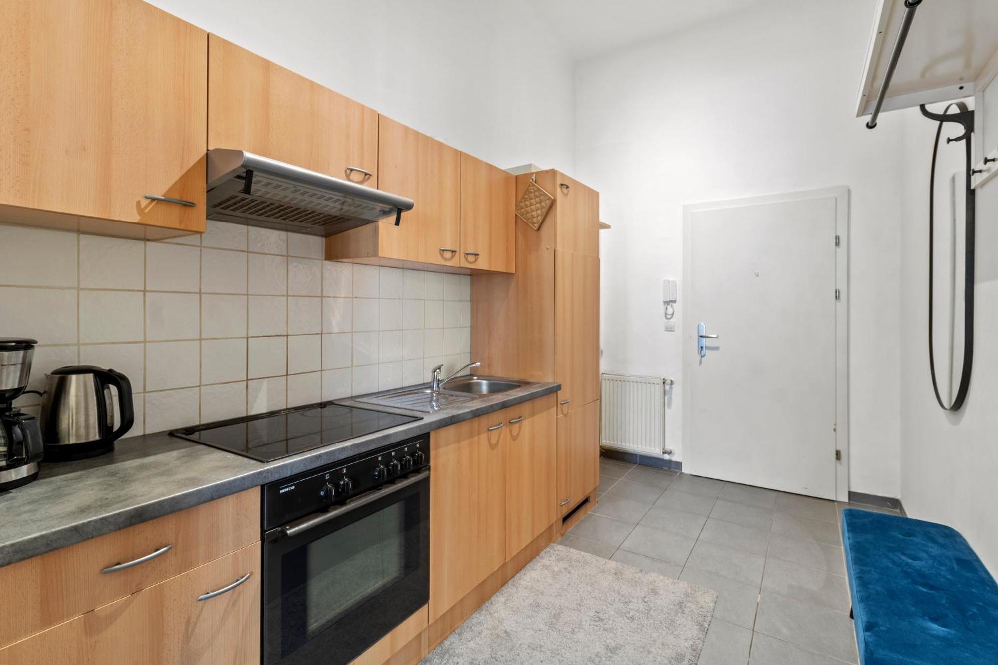 Balcony Apartment, 4 Min To U3 Zipperer Strasse Vienna Exterior photo
