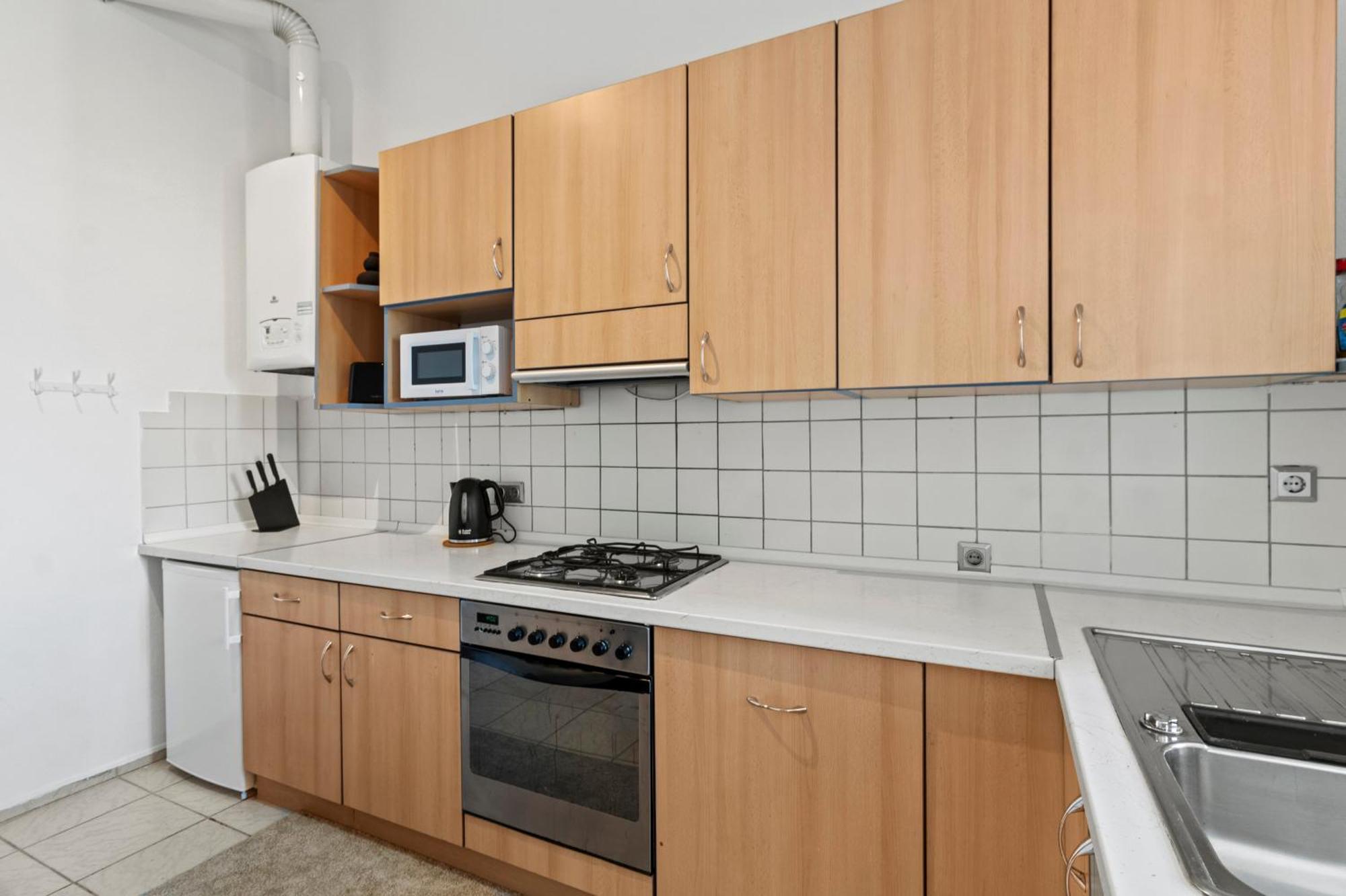 Balcony Apartment, 4 Min To U3 Zipperer Strasse Vienna Exterior photo