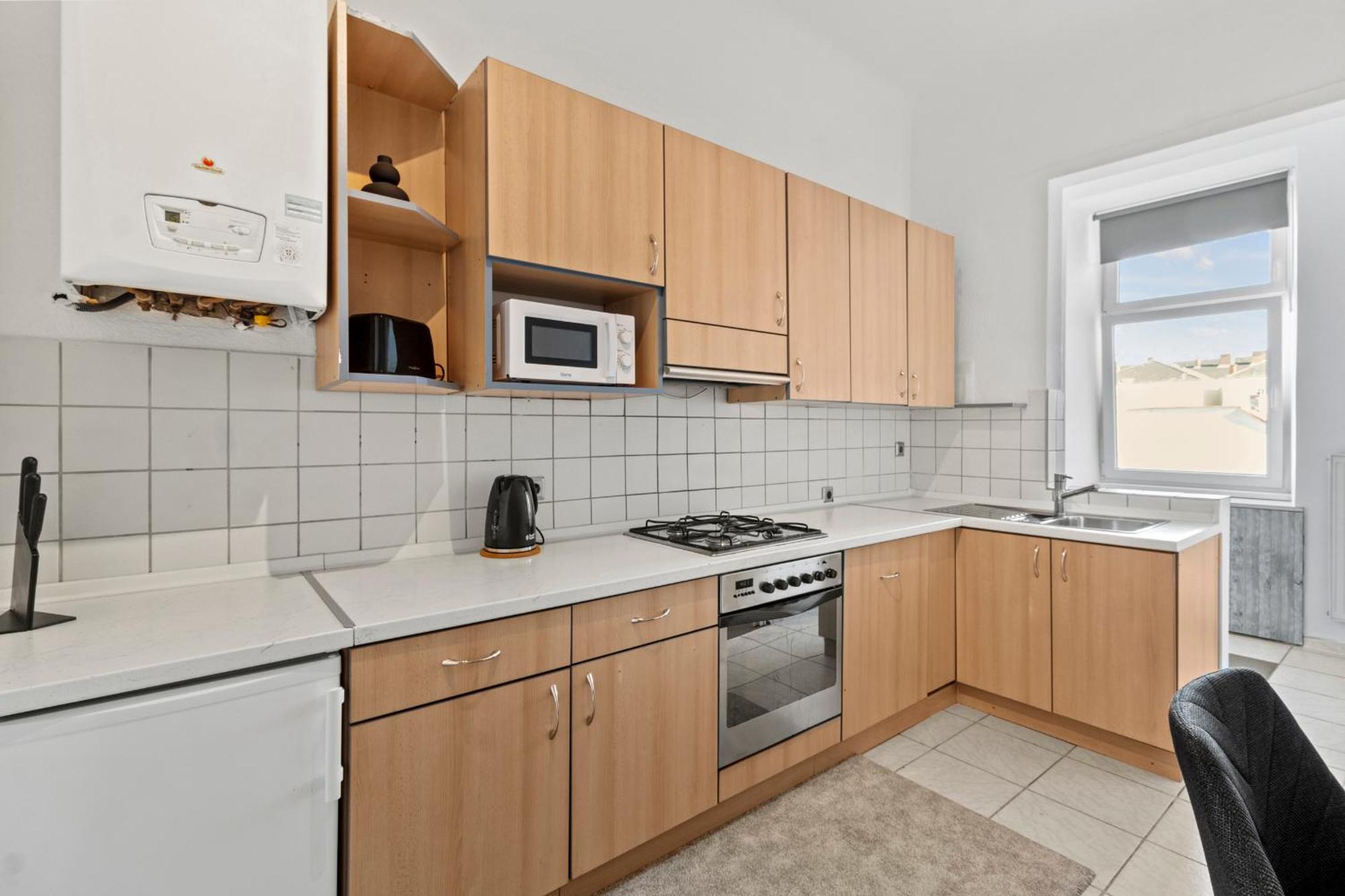 Balcony Apartment, 4 Min To U3 Zipperer Strasse Vienna Exterior photo